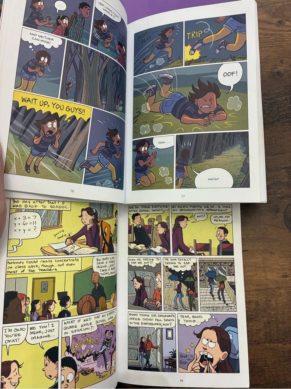 Raina Telgemeier YA Graphic Novel Set